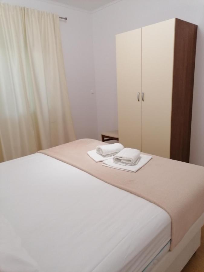 Apartments Dinko Duce Exterior photo