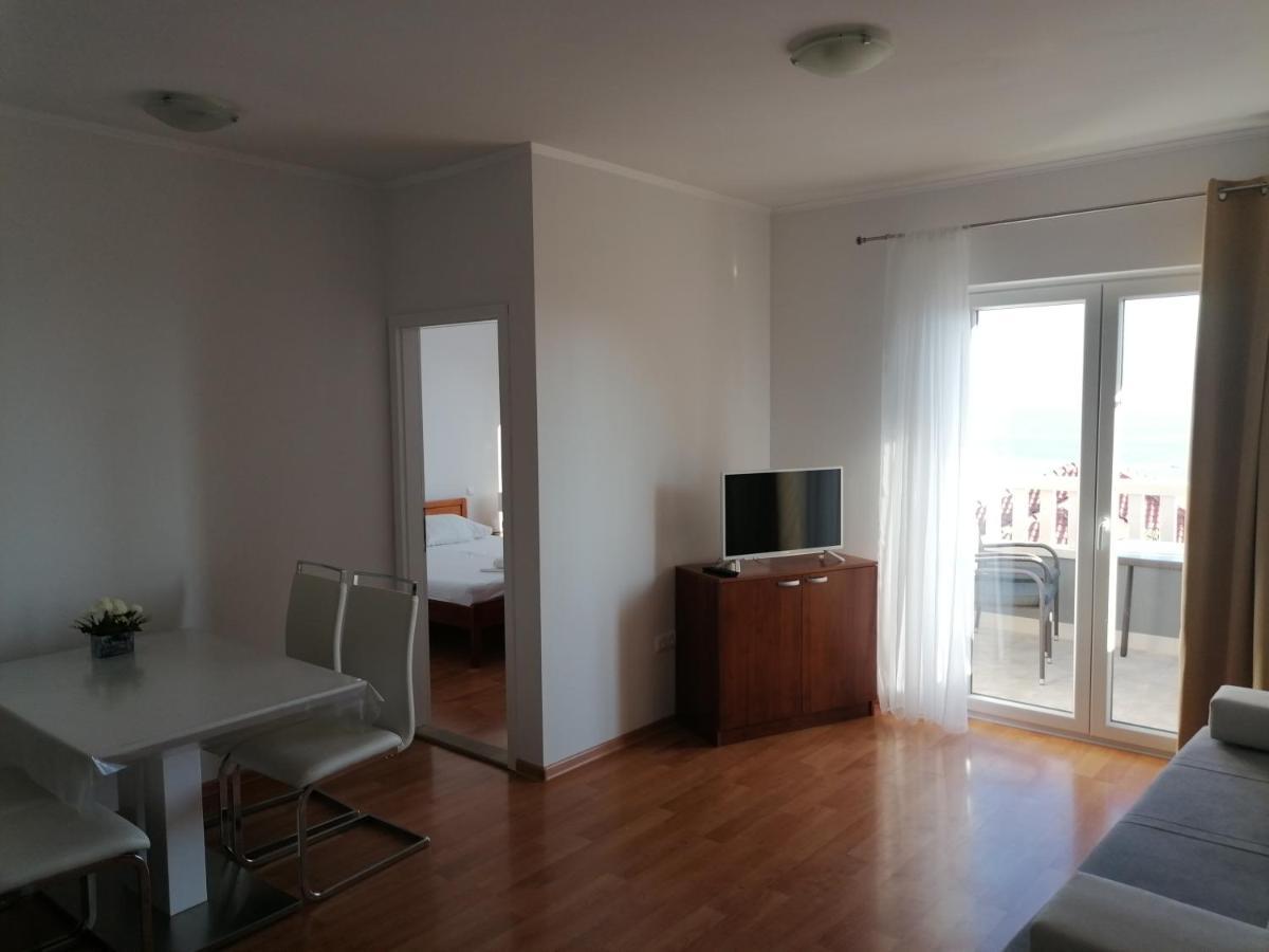 Apartments Dinko Duce Exterior photo